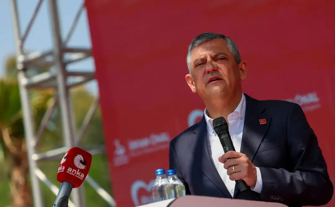 Özgür Özel: Konuşamaz diye ölmüş insana iftira attılar