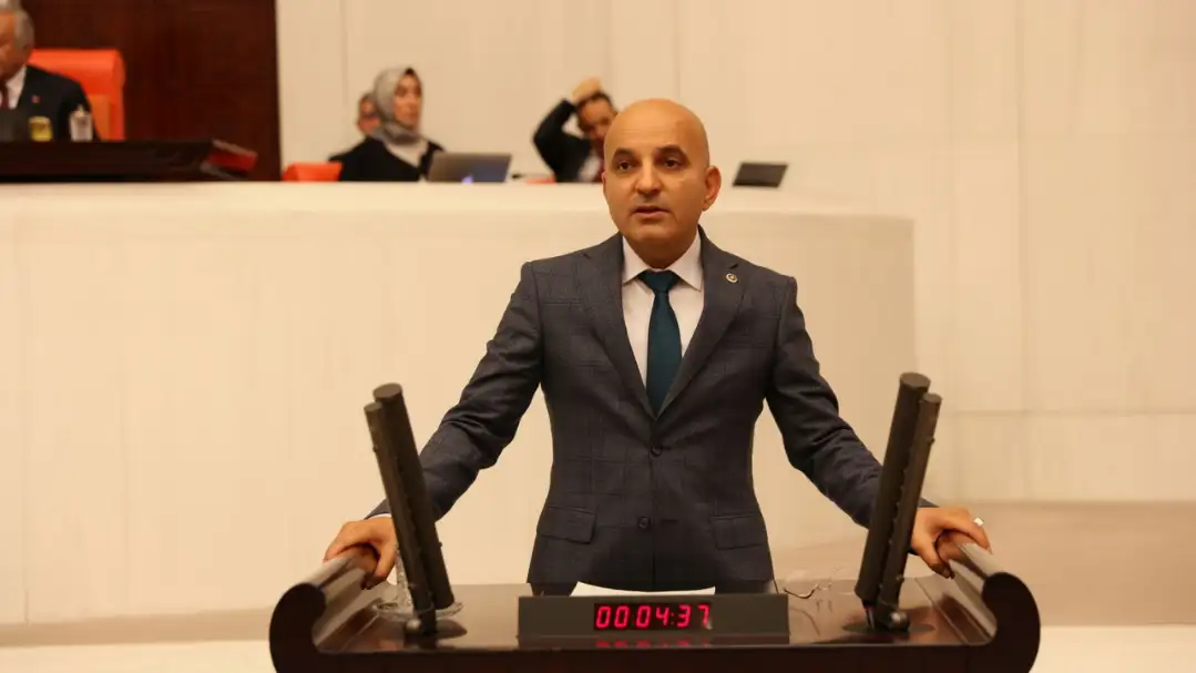 CHP'den Özkan Yalım açıklaması: İhraç edilmemiş, istifa etmiş