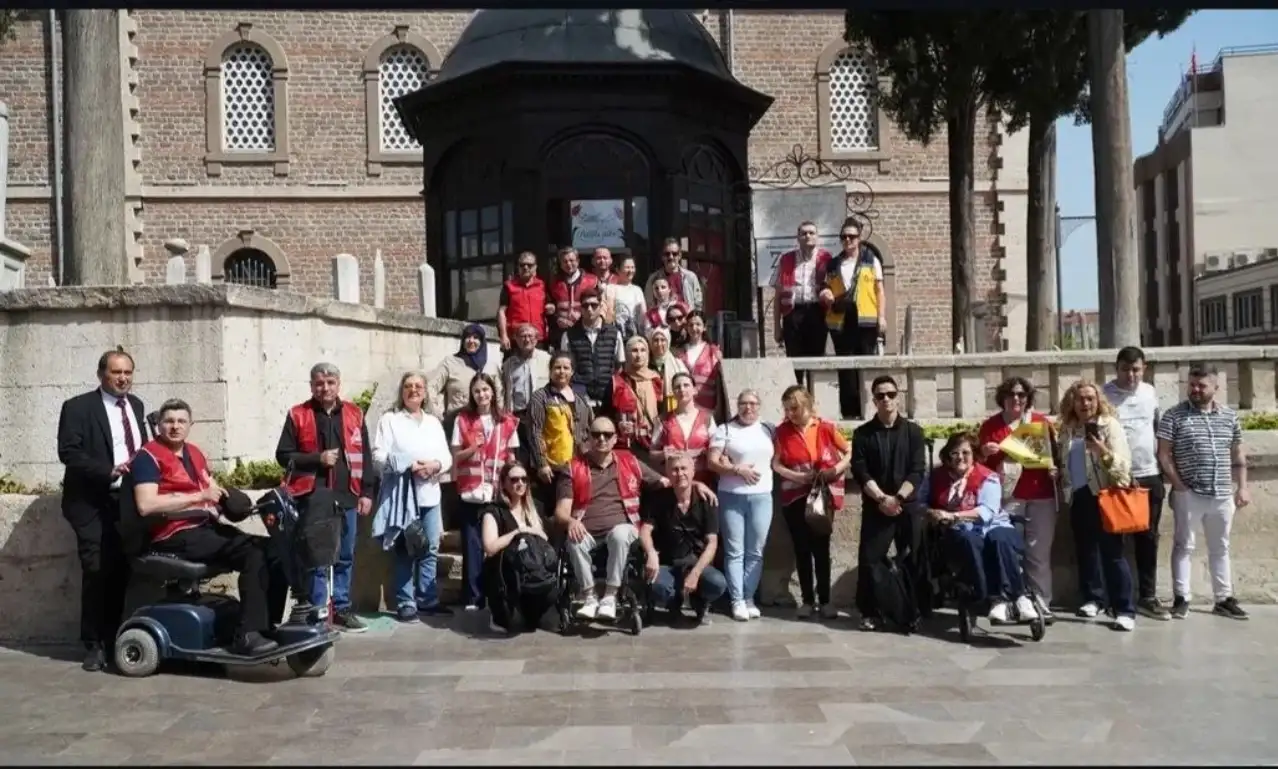 Balıkesir'de görme ve işitme engelli bireyler için tarihi ve kültürel farkındalık etkinliği düzenlendi