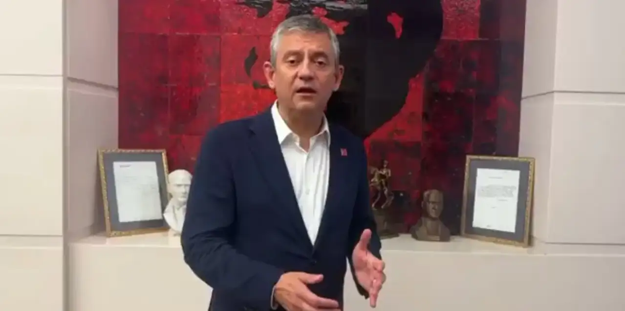 Özgür Özel: Milletimizi il başkanlıklarımıza ve genel merkezimize sahip çıkmaya davet ediyorum