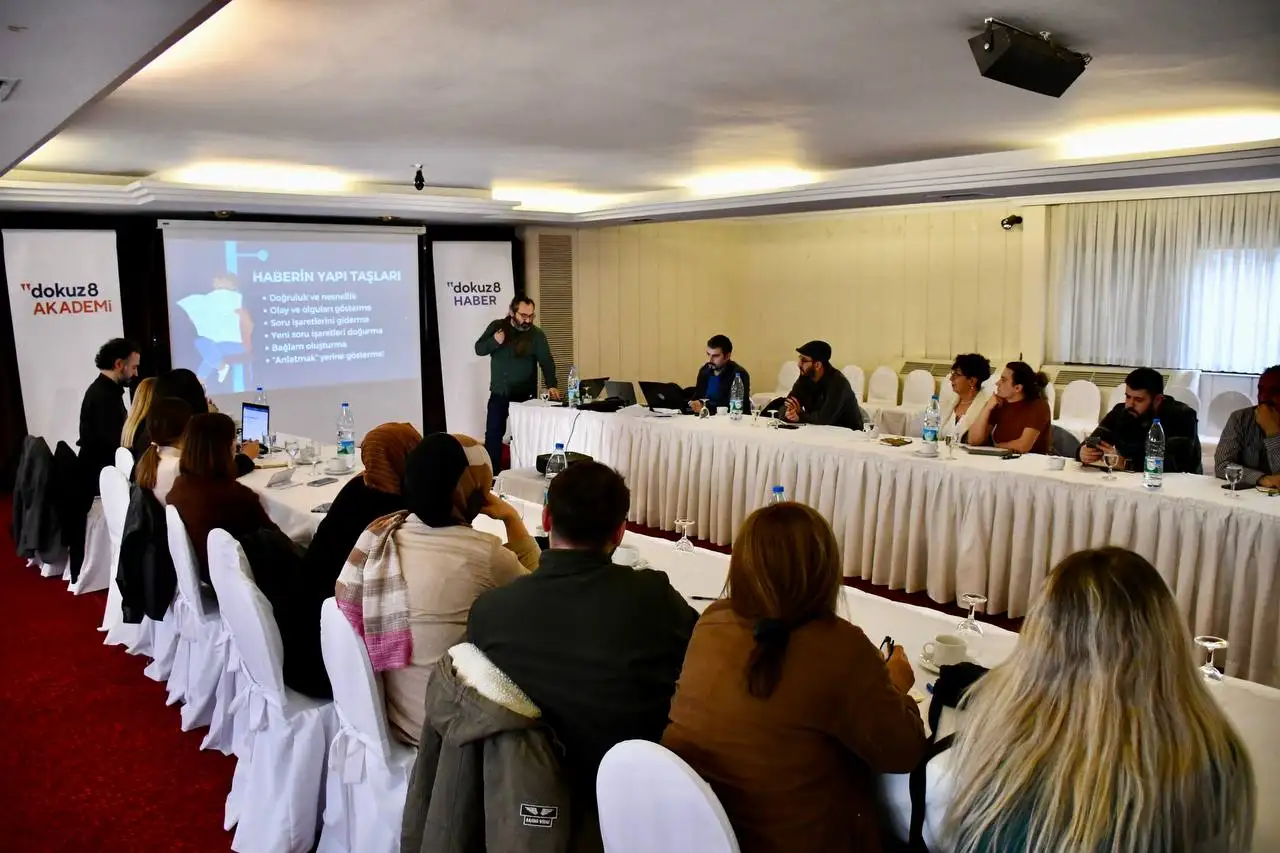 Yerel gazeteciler ve yurttaş haberciler seçim güvenliği ve seçim haberciliği için Trabzon'da buluşuyor
