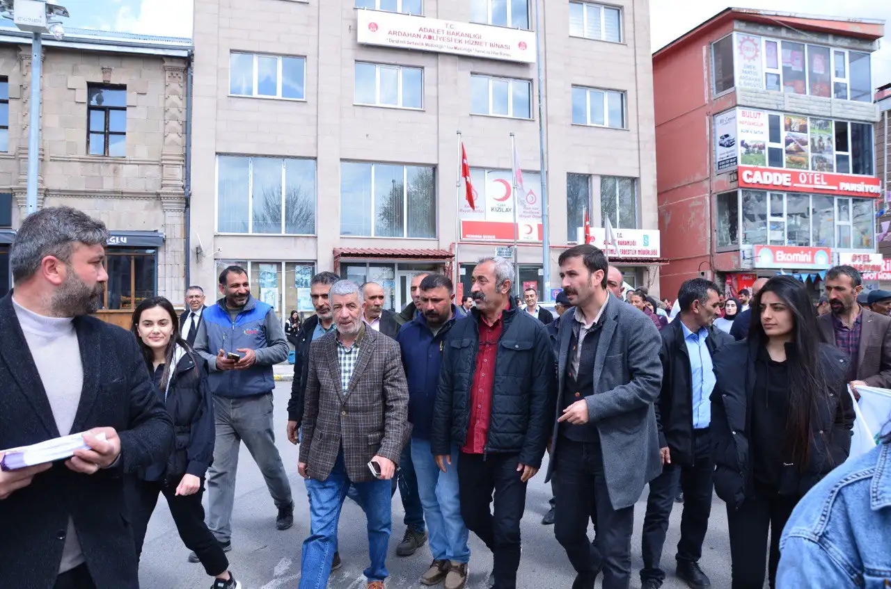 Dersim Belediye Başkanı Fatih Mehmet Maçoğlu Ardahan’da