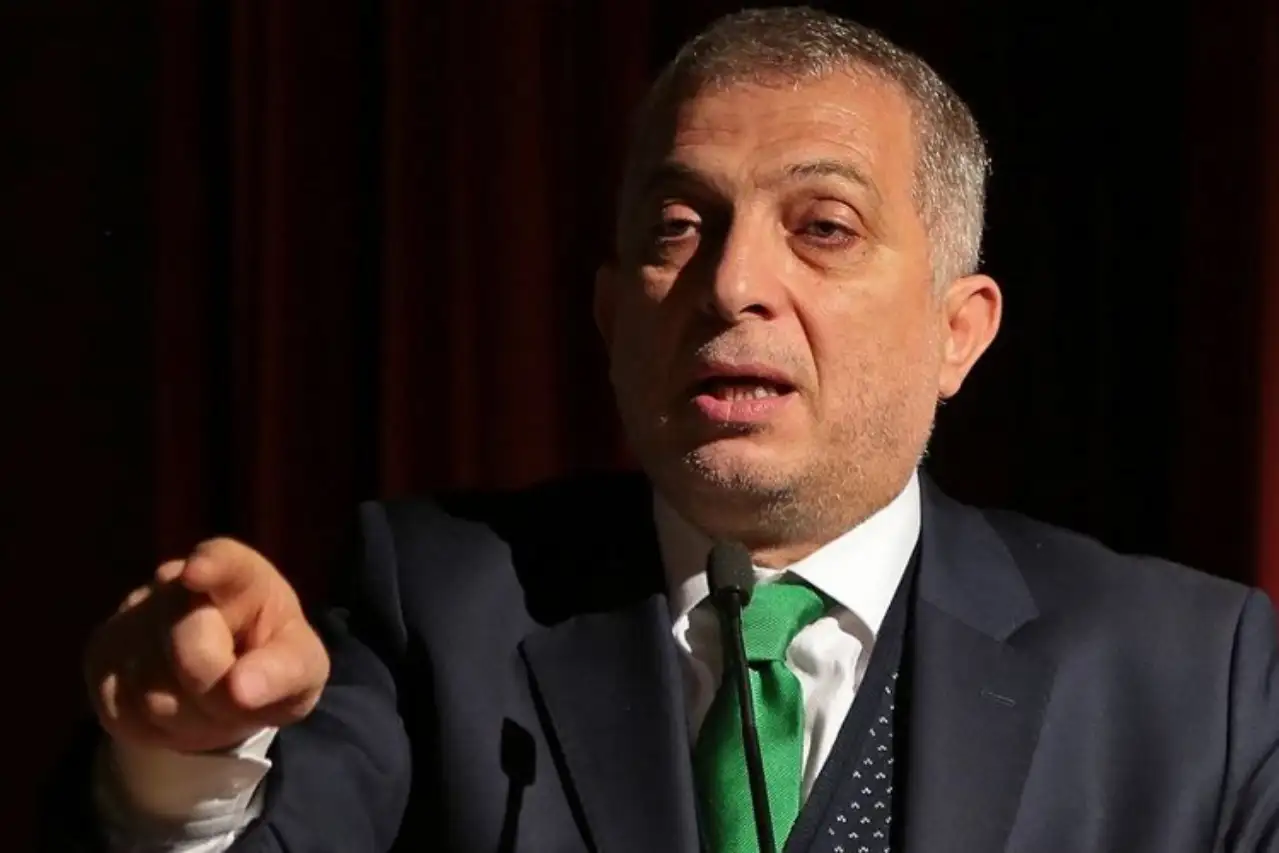 AKP'li Metin Külünk İBB aday adaylığını duyurdu