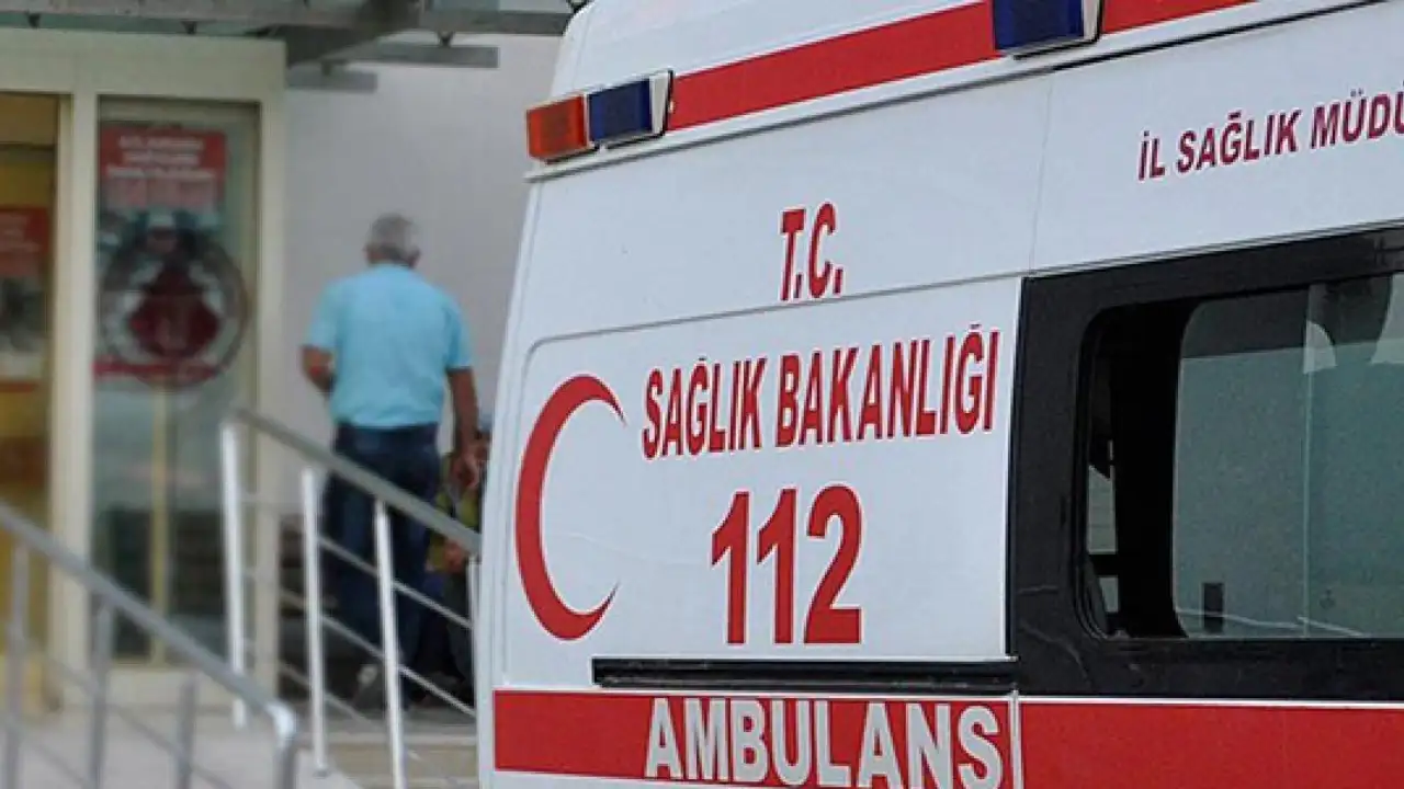 Uşak'ta şantiyede toprak altında kalan 2 kişi hayatını kaybetti