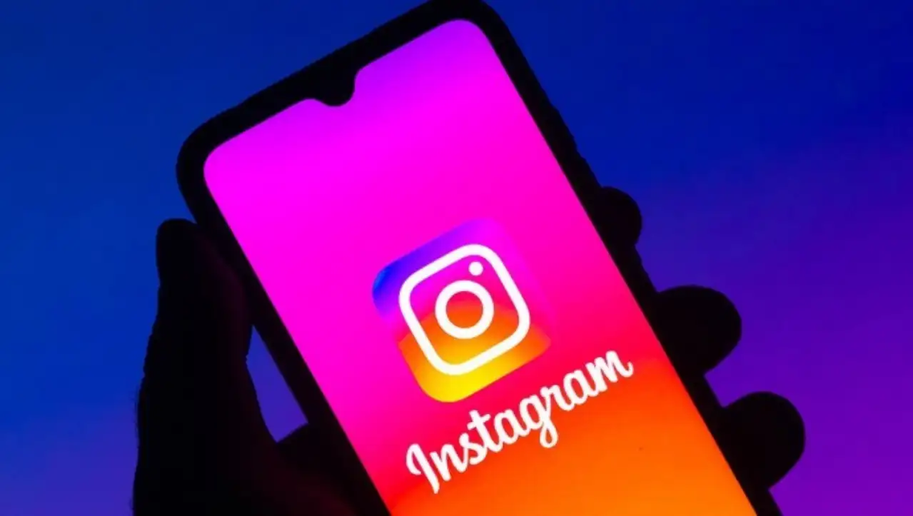 Bakan Uraloğlu’ndan Instagram açıklaması: Ne zaman açılacak?