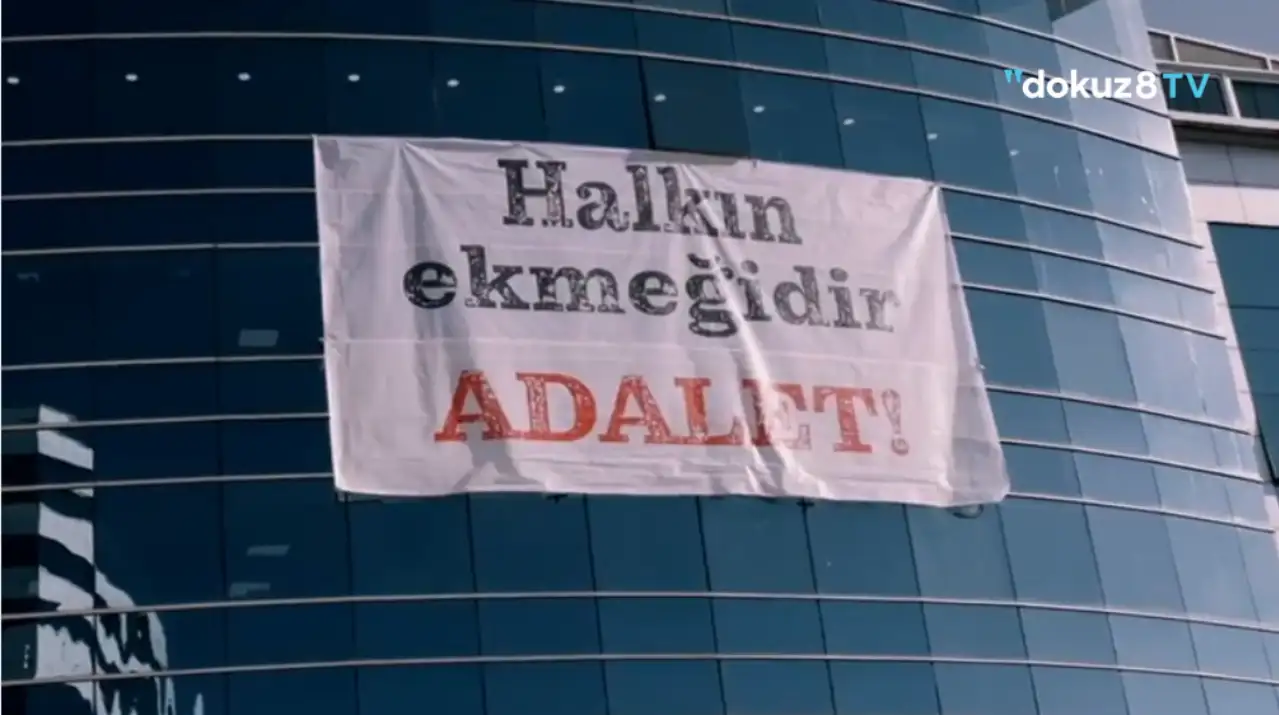 Kastamonu’da İmamoğlu için dev pankart