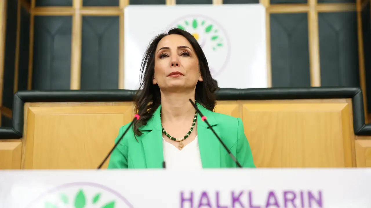 Hatimoğulları'ndan iktidara infaz yasası çağrısı: Gelin Kovid Yasası'nı ekleyelim, oy birliğiyle geçirelim