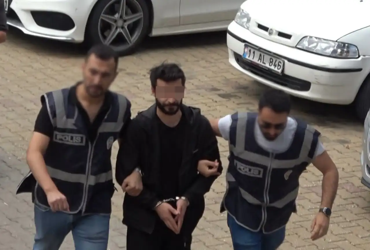 Bilecik'te gazeteciye saldıran kişiye,13 yıl hapis