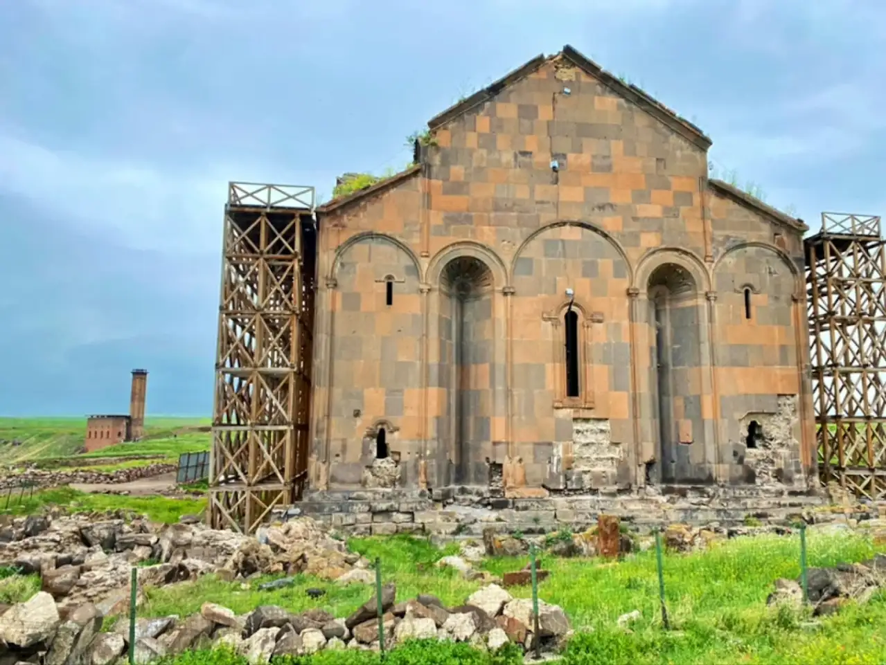 Ani Katedrali restore edildikten sonra cami olarak hizmet vermesi düşünülüyor