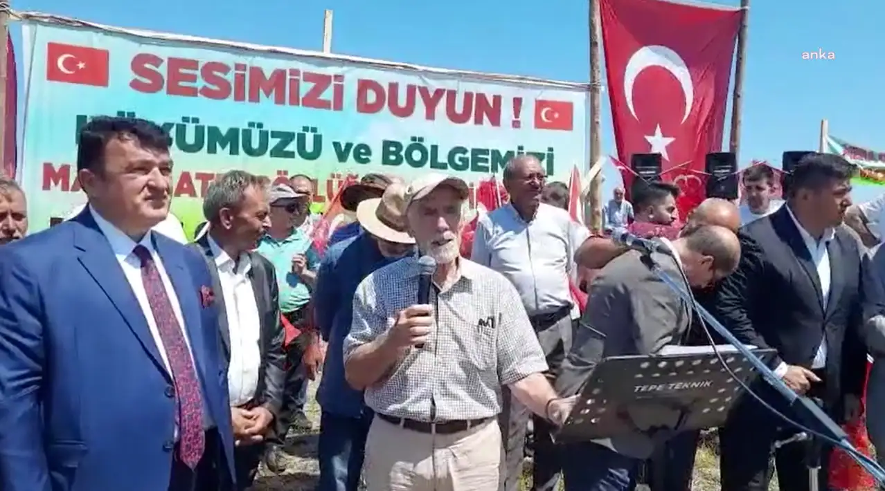 Sivas Çandır köyünde yapılmak istenen siyanür havuzuna karşı protesto