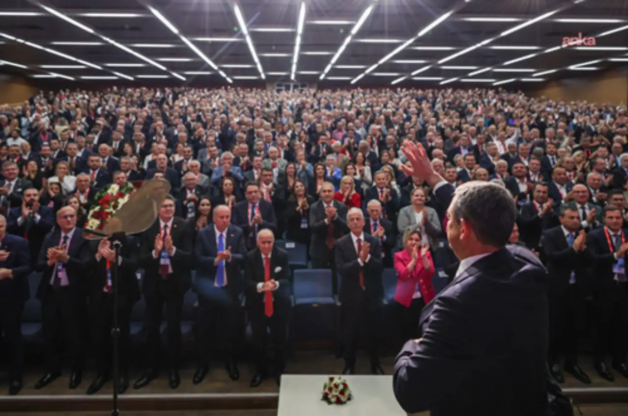 CHP kurultayında Cumhurbaşkanlığı Aday Ofisi tüzüğe ekleniyor