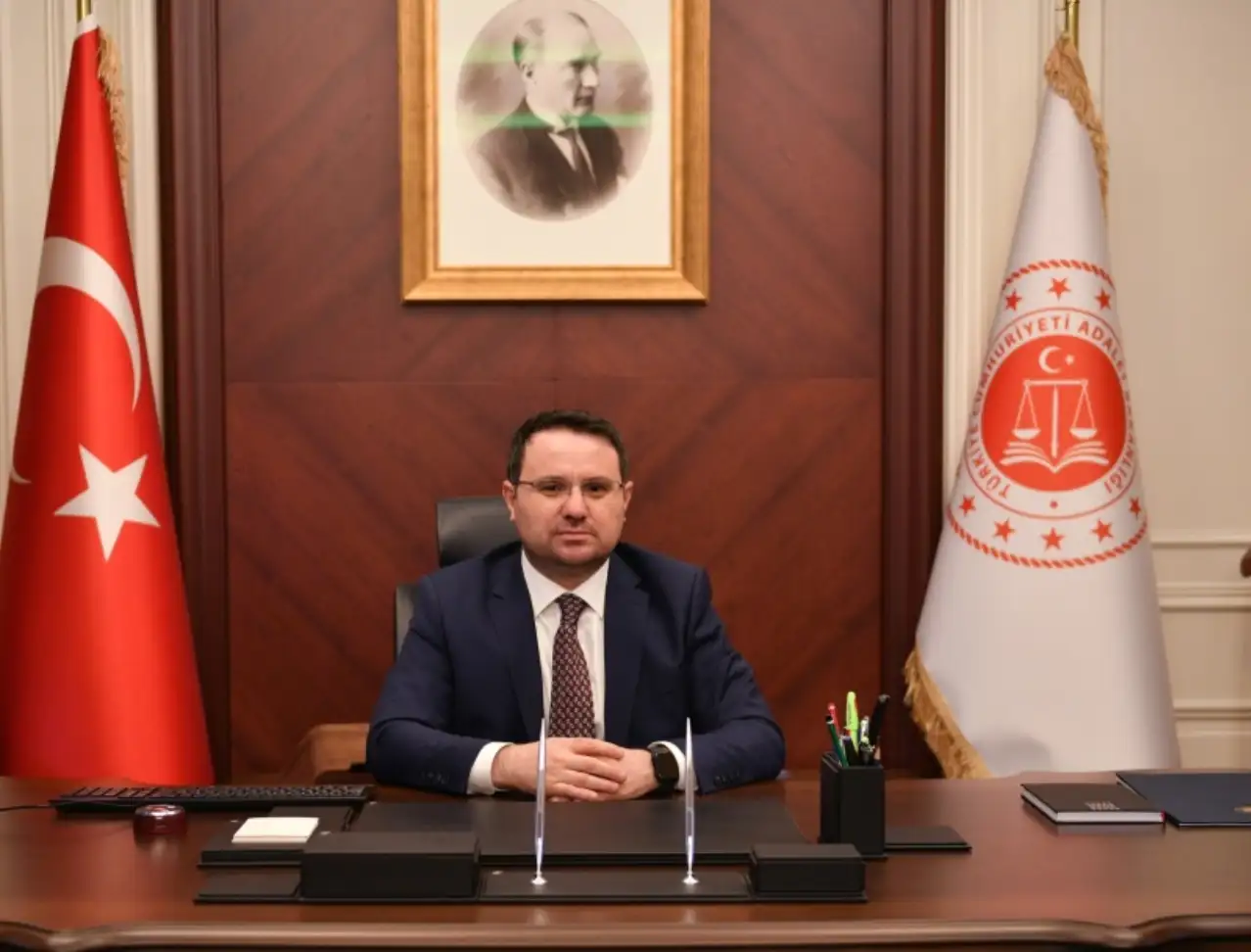 Akın Gürlek Kimdir? Yeni Adalet Bakanı'nın Yaşı, Memleketi