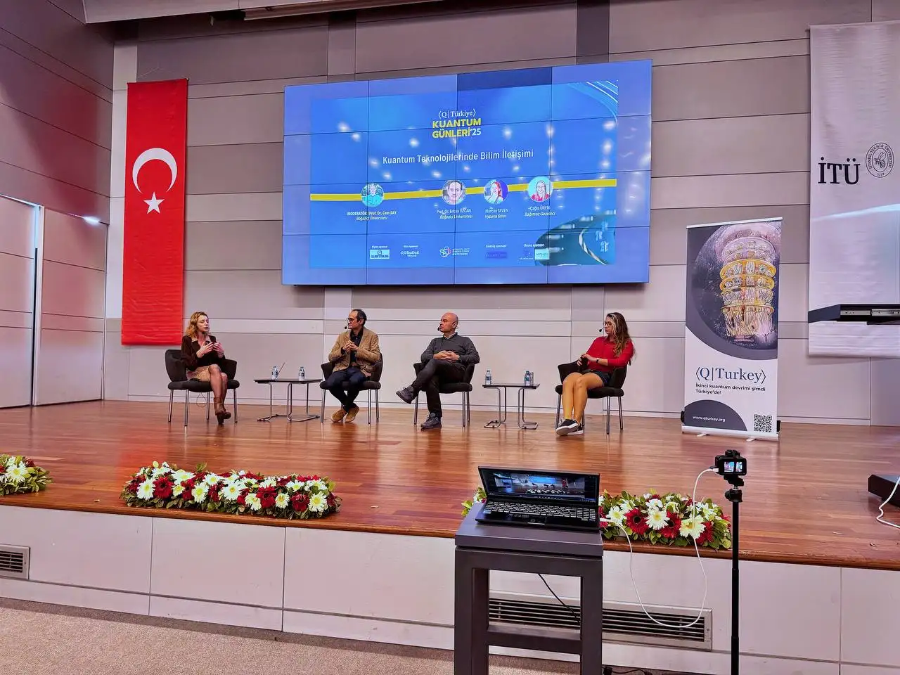 QTürkiye Kuantum Günleri'nde Türkiye'nin kuantum geleceği masaya yatırıldı
