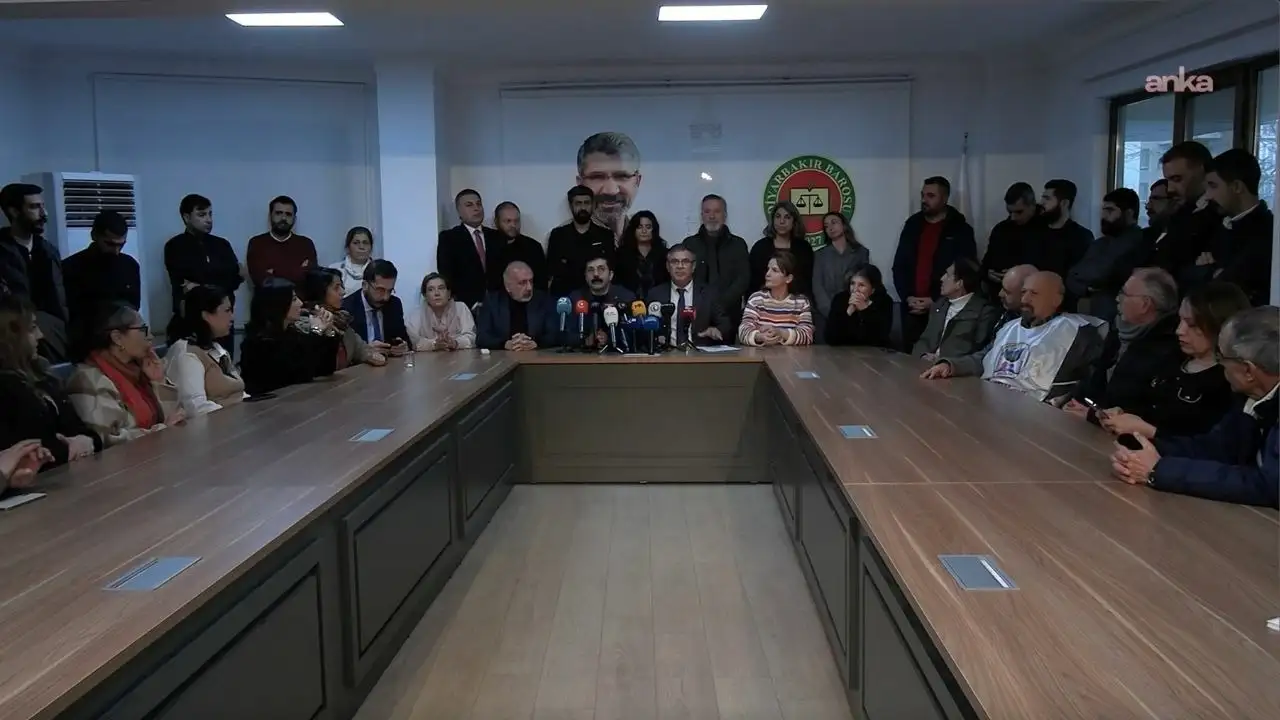 Diyarbakır’daki STK’lar: Halep’te Kürtlere yönelik askeri baskı ve saldırıların derhal durdurulmalı