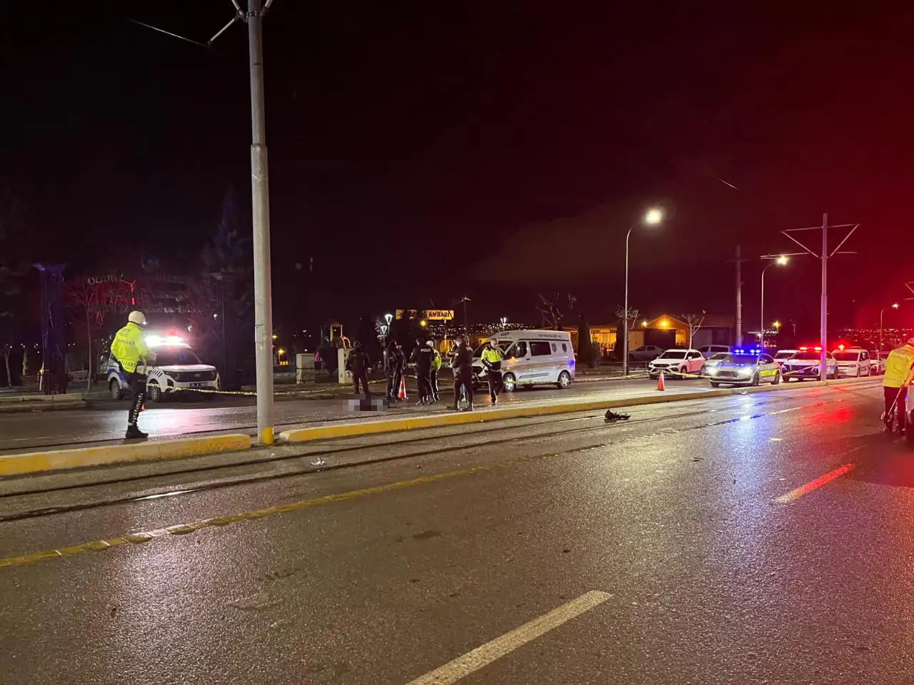 Eskişehir'de otomobilin çarptığı 3 yaya hayatını kaybetti