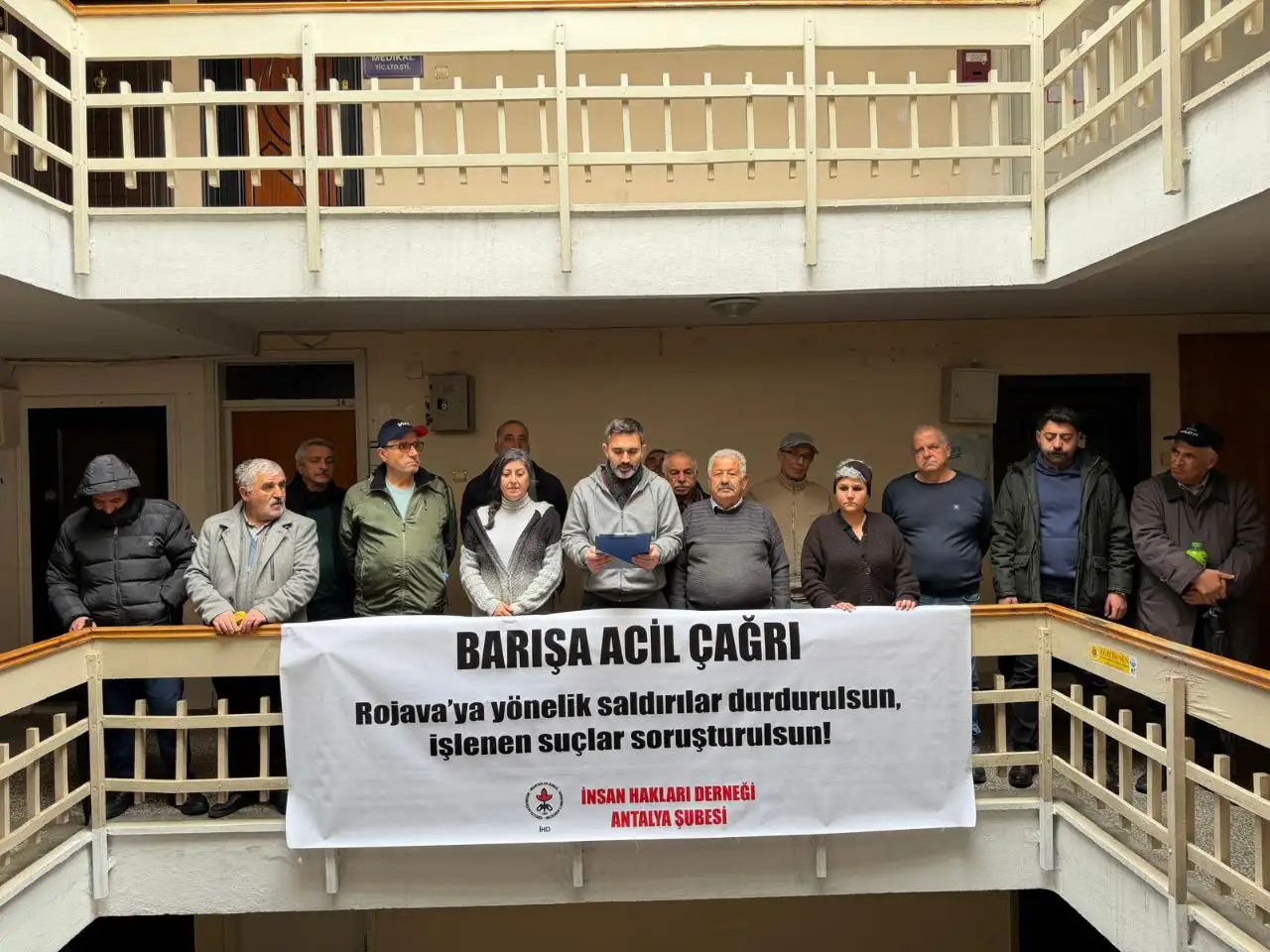 İHD Antalya Şubesi: Kobanê ve Kuzey Doğu Suriye’de savaş suçları durdurulsun