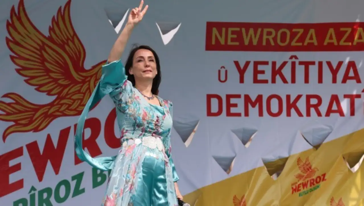 Tülay Hatimoğulları Şırnak Newrozu’nda konuştu: Ankara onurla barışa hazır mısın?