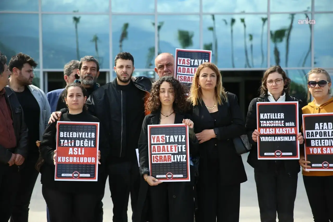 Depremde yıkılan MCG Tower'a ilişkin bilirkişi raporu: Belediye görevlileri dahil tüm sanıklar "asli kusurlu