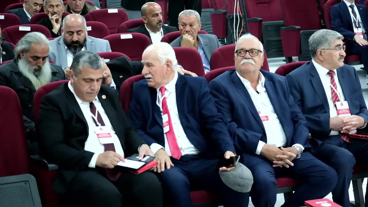Tunceli'de Dedeler Zirvesi: Diyanet'in belirli bir bütçesi var, üçte birini de bize verseler ne olur?