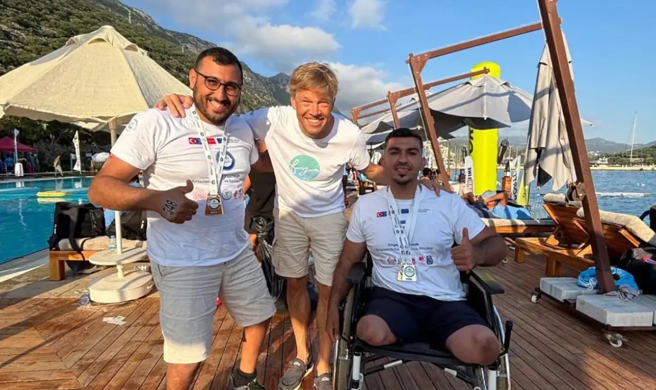 MSSK’nın Para Yüzücüleri Antalya Kaş’taki Açık Deniz Yüzme Şampiyonası’na damga vurdu