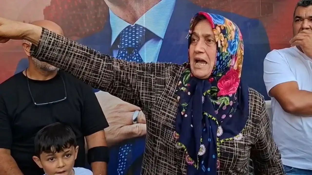 Osmaniye'de vatandaşlar yayla evlerinin yıkımına karşı AKP önünde eylem yaptı
