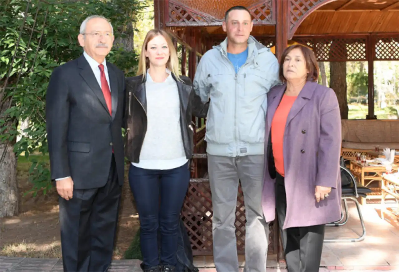 Kemal Kılıçdaroğlu'nun çocukları ve eşi kimdir?