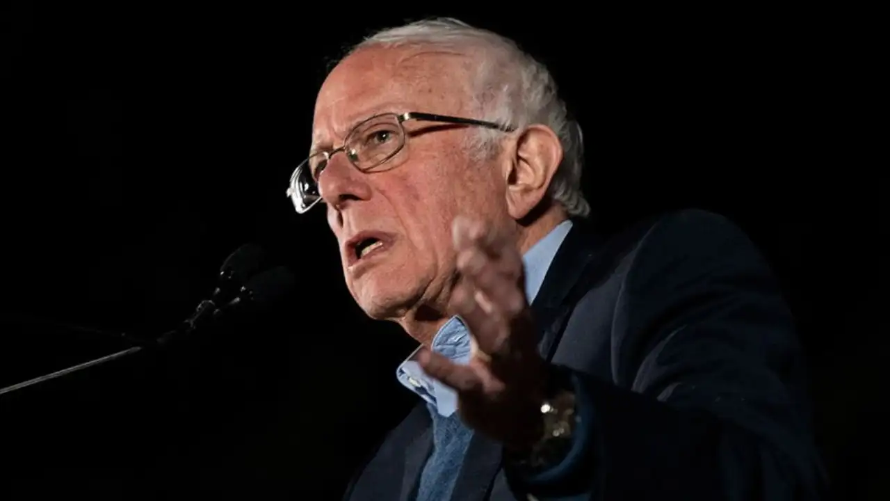 ABD'li Senatör Sanders'tan "kampüslerde antisemitizmi, Müslüman karşıtlığını kınayan" karar teklifi
