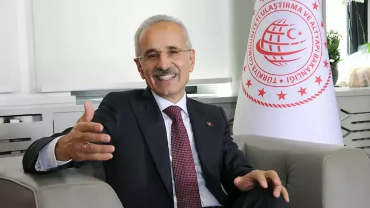 Bakan Uraloğlu: 1 Nisan 2026 tarihi itibarıyla 5G hizmeti ülkemizde devreye girecek