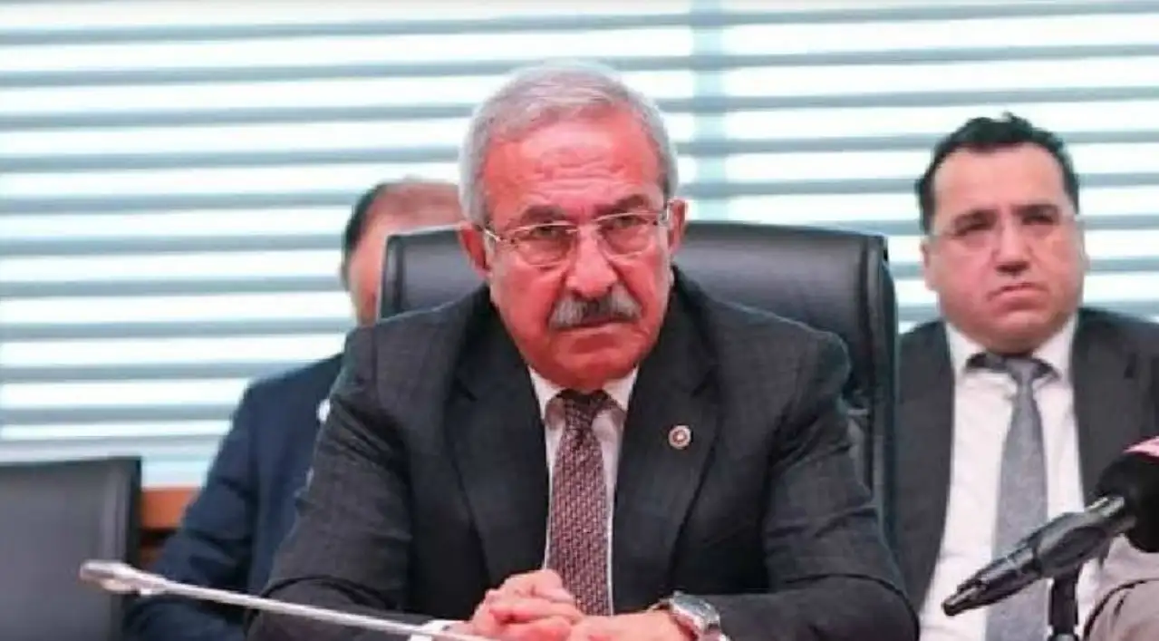 CHP Osmaniye İl Başkanı Baha Ünlü, görevinden istifa etti