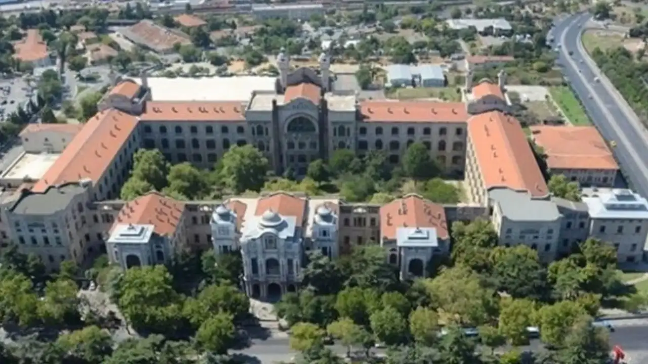 Marmara Üniversitesi’nin En Popüler Bölümleri: Taban Puanlar ve Sıralamalar