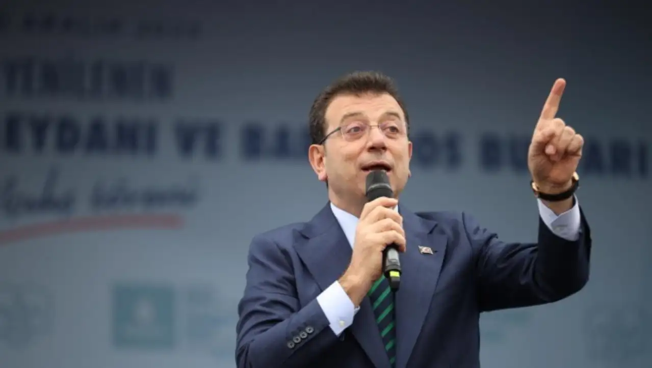 İmamoğlu: Bir avuç muhterisi temsil eden zihniyet, ülkemize ağır bir fetret dönemini yaşatıyor