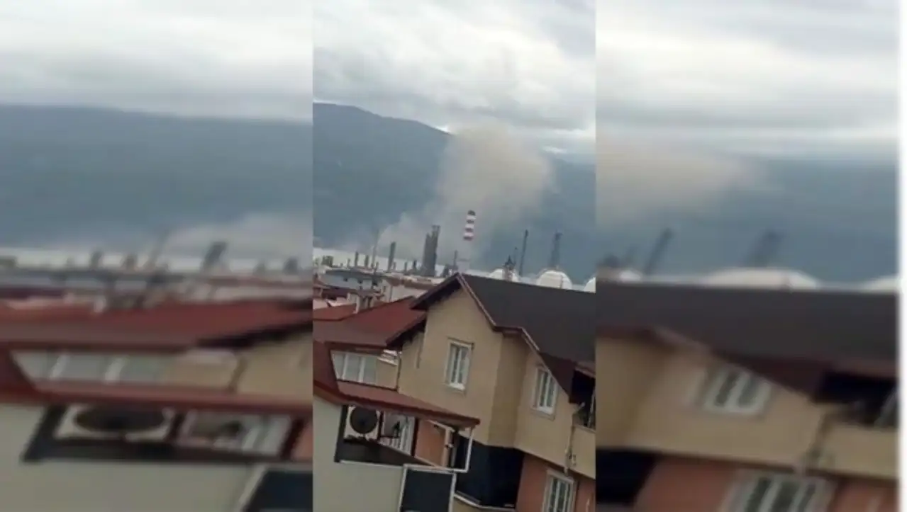 İzmit ilçesinde bulunan TÜPRAŞ tesislerinde patlama meydana geldi