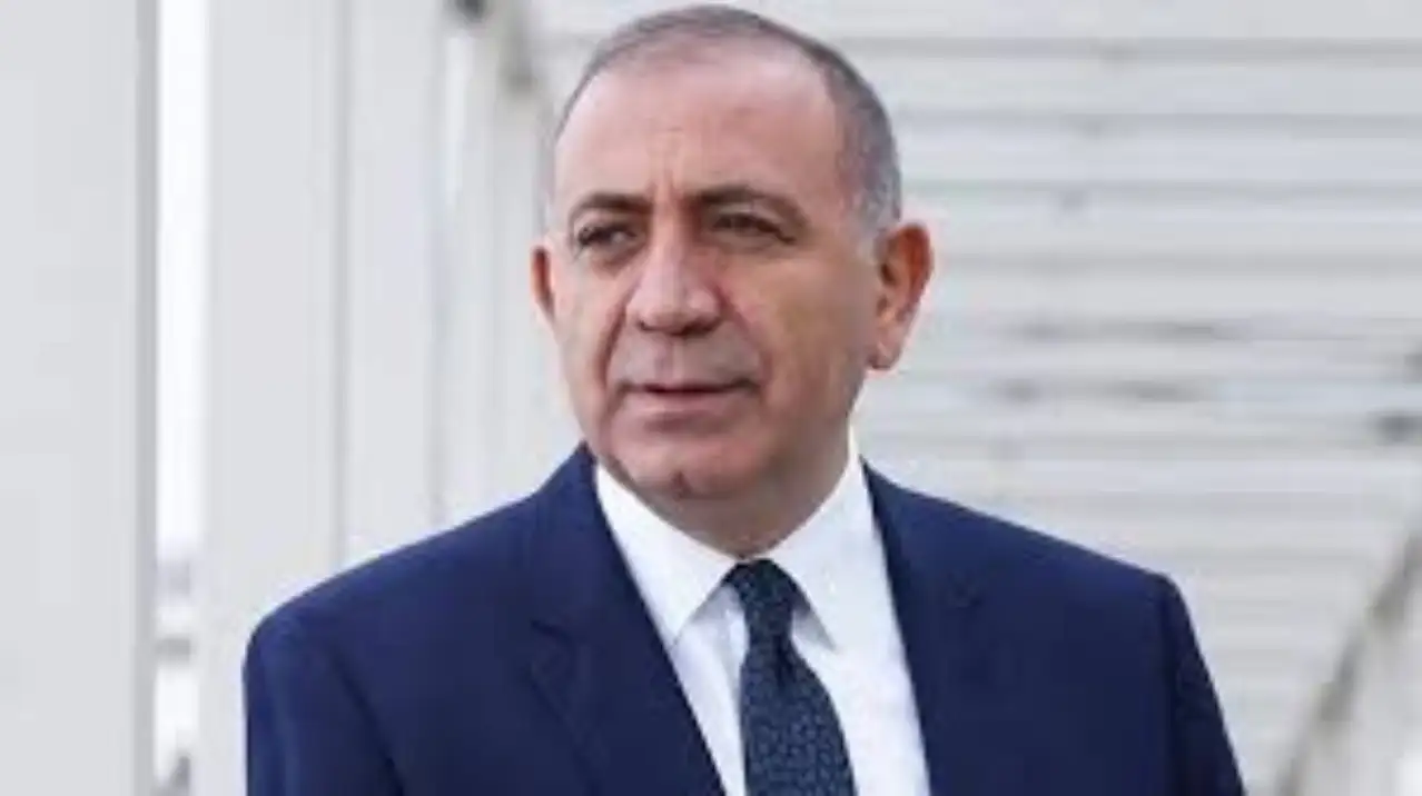 Gürsel Tekin’den kongre açıklaması: Yargı kararıyla görevimiz sonlandırılır