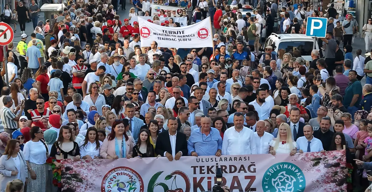 60. Uluslararası Tekirdağ Kiraz Festivali coşkuyla başladı