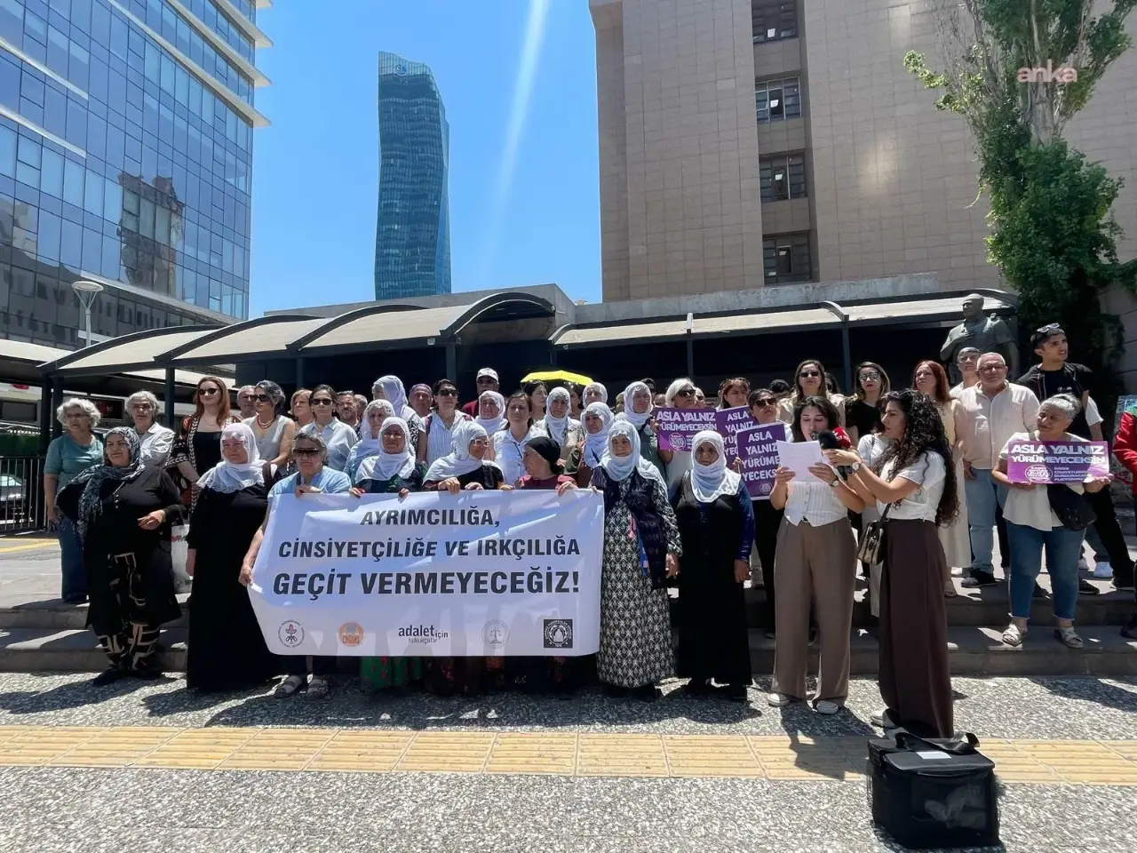 ÖHD'den Rahmi Koç hakkında suç duyurusu