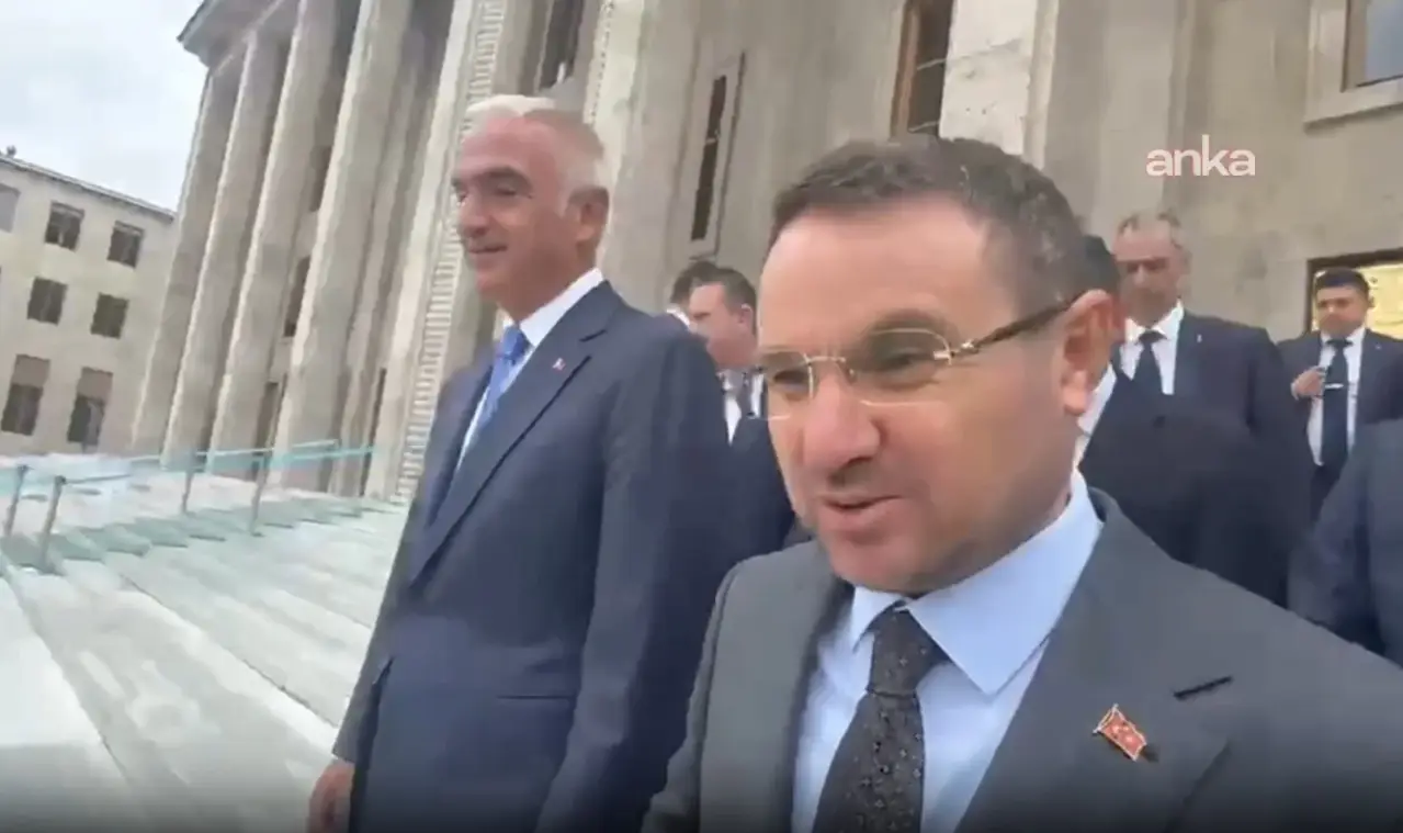 Akın Gürlek "çıplak arama" sorusunu yanıtlamadı