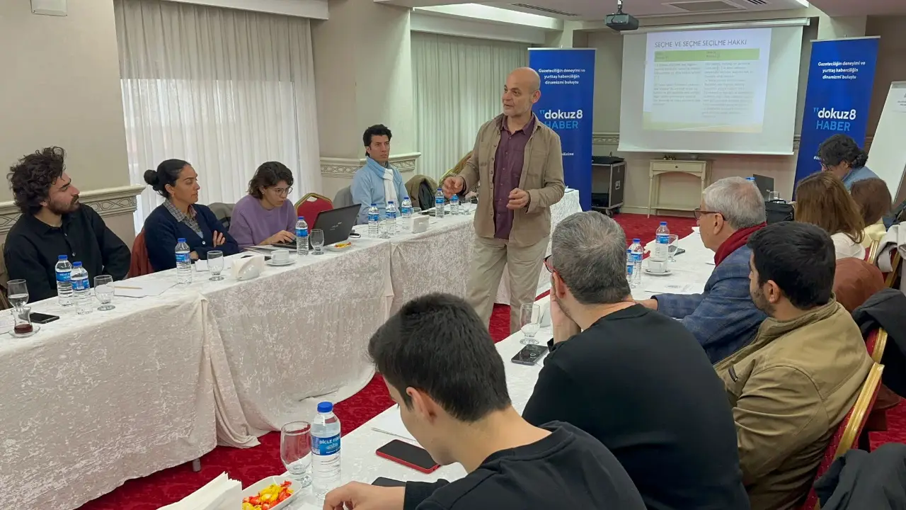 Yerel seçimlere yönelik 'seçim haberciliği eğitim programı' Diyarbakır'da