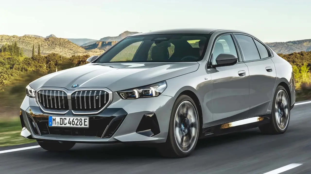 BMW - 20.133 adet satıldı
En çok satan modeli 5 Serisi: 5115 adet