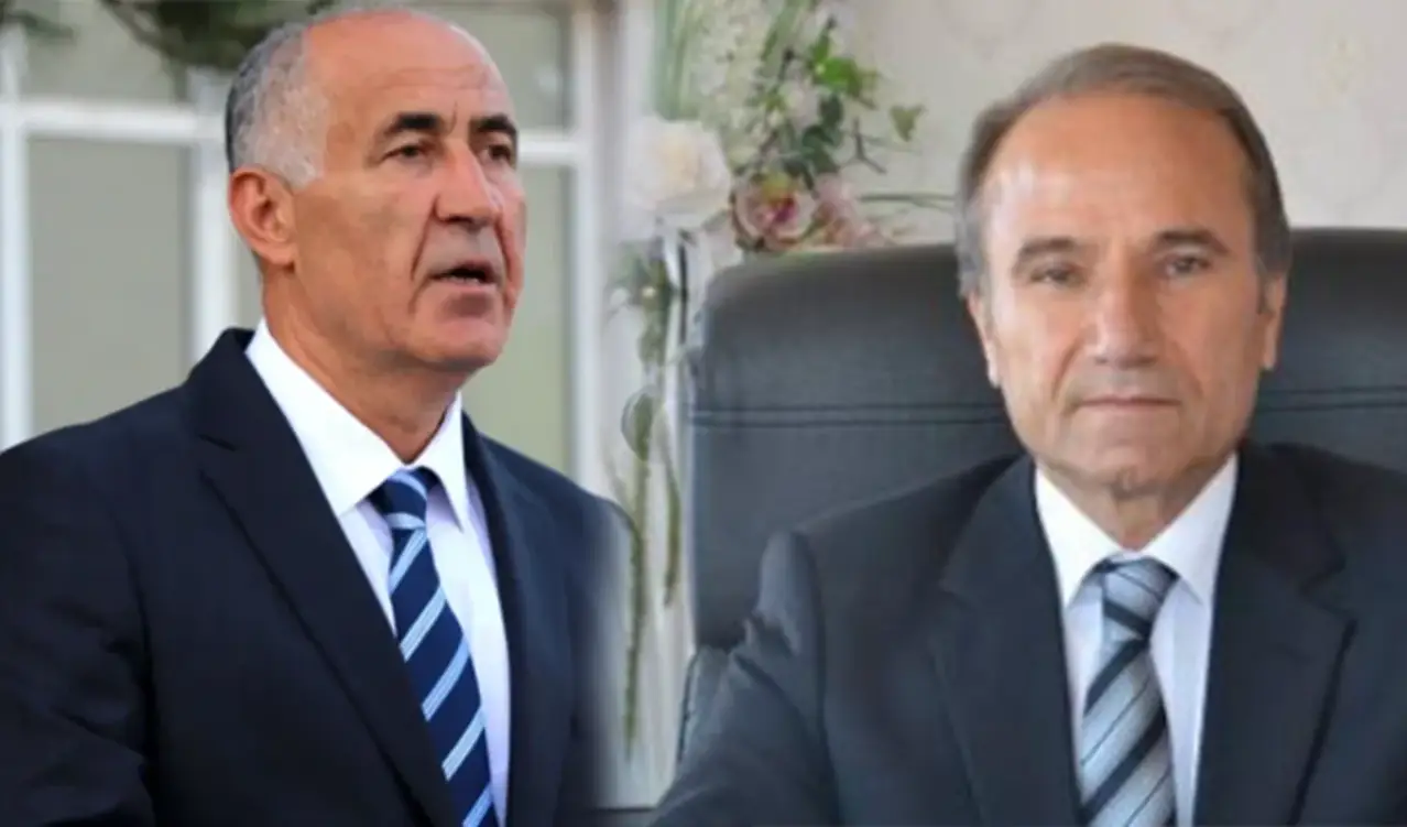 CHP’nin Malatya’da yeniden aday göstermediği iki aday da istifa etti.

Arguvan Belediyesinin 31 Mart seçimlerindeki adayı Ersoy Eren olurken Hekimhan Belediye Başkan Adayı olarak da Mehmet Şerif Yıldırım gösterildi.
Aday açıklamalarının ardından Hekimhan Belediye Başkanı Turan Karadağ 30 Ocak’ta, Arguvan’ın mevcut Belediye Başkanı Mehmet Kızıldaş ise 7 Şubat’ta CHP’den istifa ettiklerini açıkladı.