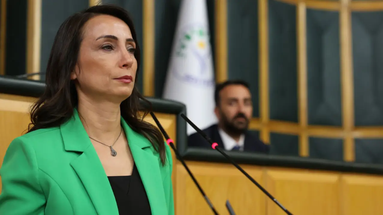 Hatimoğulları: CHP'ye mutlak butlan kararı, demokratik ve sivil alanı komple tehdit etmektedir