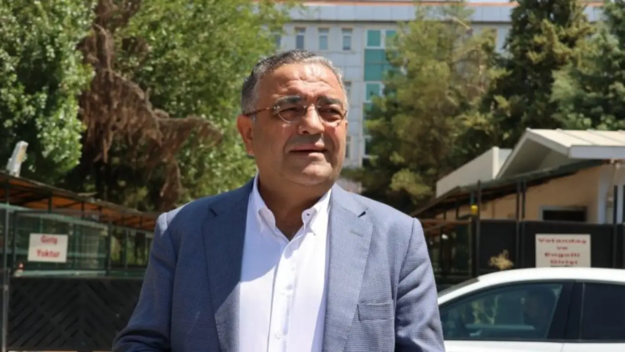 CHP'li Tanrıkulu: Meclis önündeki beyaz toros barışa karşı bir mesajdır
