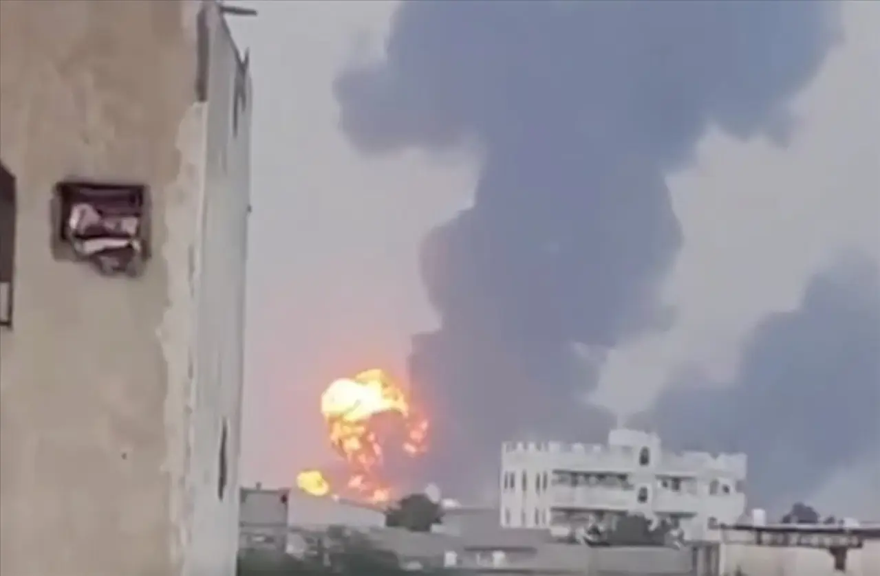 Yemen'deki Husiler, İsrail saldırısında öldürülen hükümet üyelerinin isimlerini açıkladı