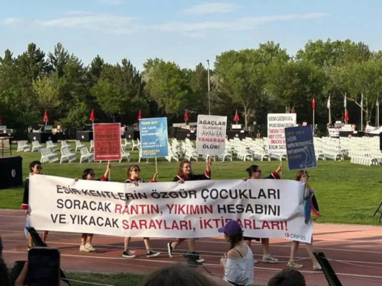 Esir Kentlerin Özgür Çocukları Soracak Rantın Yıkımın hesabını ve yıkılacak saraylar iktidarlar