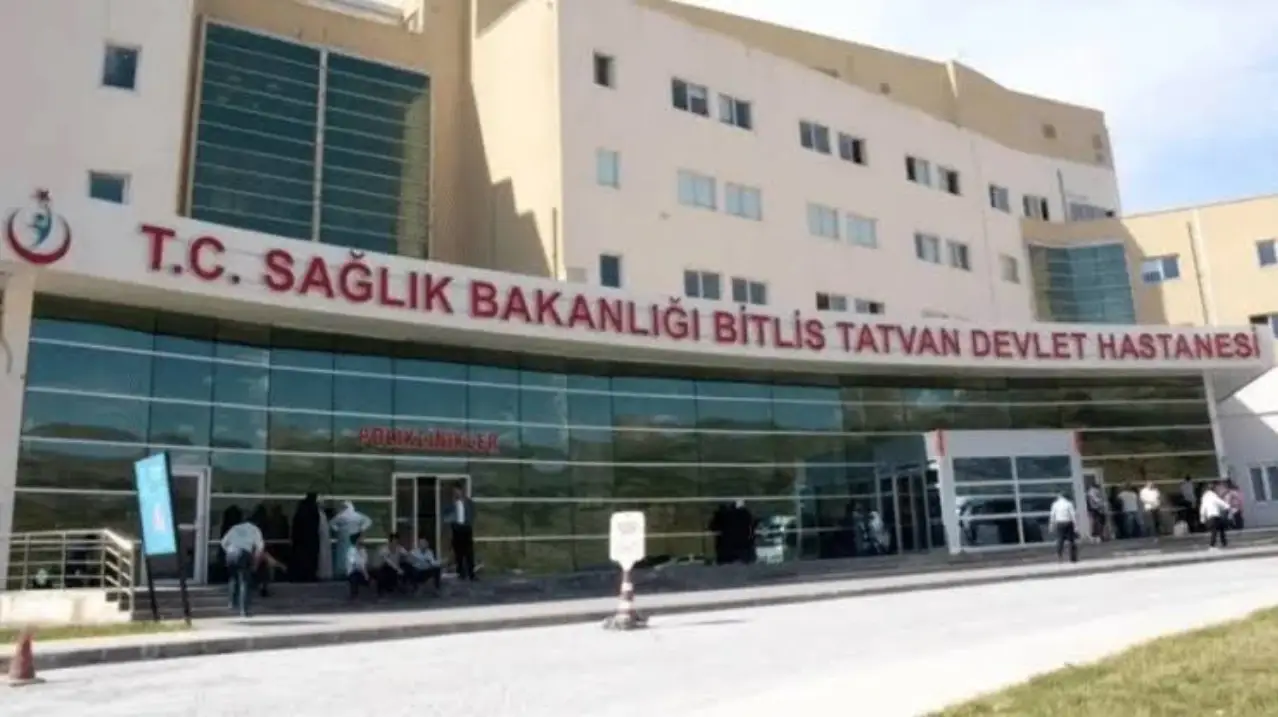 SES Bitlis: Halkın sağlık hakkı ve kamu kaynakları bir avuç çıkar grubuna peşkeş çekildi