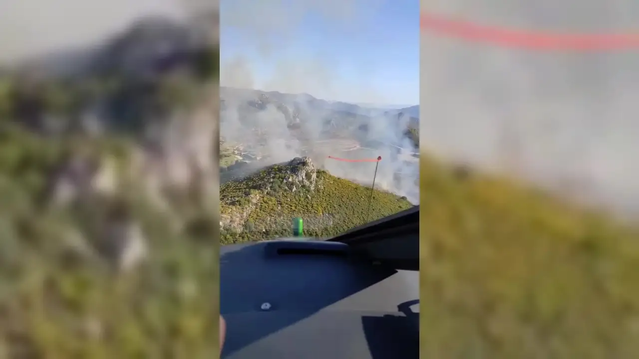 Marmaris'te otluk ve makilik alanda yangın
