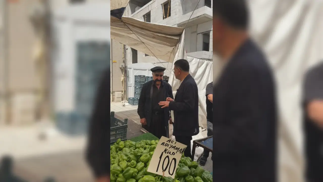 Veli Ağbaba'nın pazar ziyaretinde ekonomi tepkisi: Alan da memnun değil, satan da memnun değil