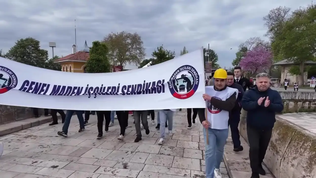 Zonguldaklı madenciler 1 Mayıs Emek ve Dayanışma Günü'nü Edirne'de kutladı