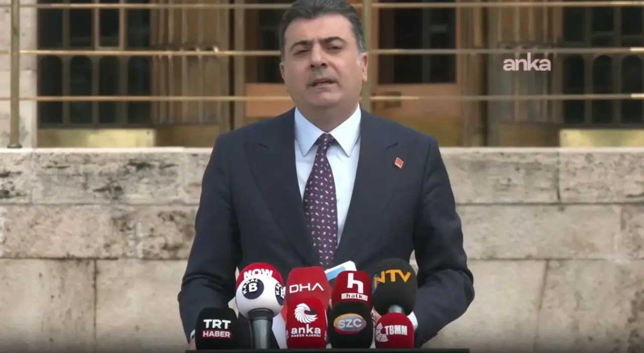 Zeynel Emre: Bu saatten sonra kurultayın toplanmaması suçtur