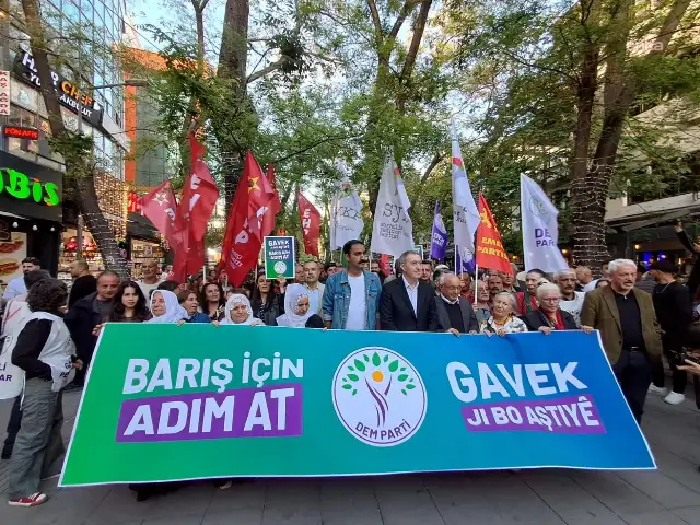 Tuncer Bakırhan: Barış durağan bir siyaseti kabul etmez 