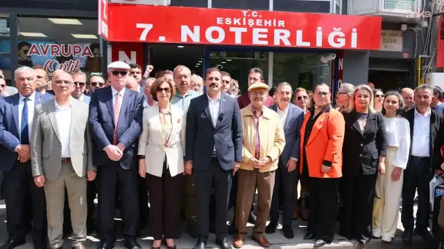 CHP Eskişehir delegeleri olağanüstü kurultay için noterde imza verdi